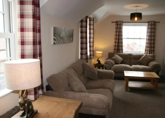 Hawthorn In Crayke Yo61 4te